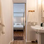 Amália Boutique Suites&studios - By @ Rita´s Place