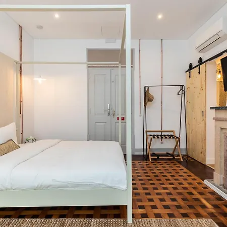 Amalia Boutique & - By @ Rita's Place