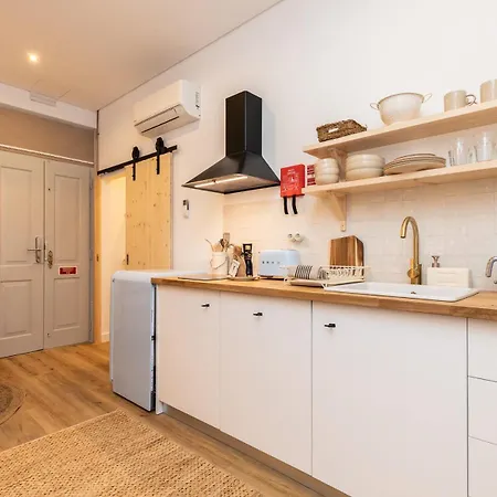 ゲストハウス Amalia Boutique & - By @ Rita's Place 4*