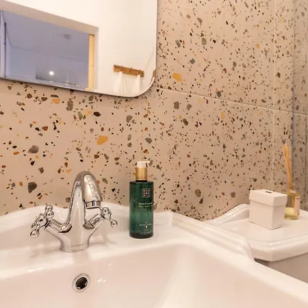 Amalia Boutique & - By @ Rita's Place 4*