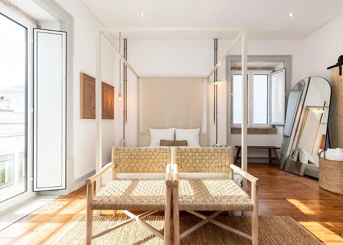 Amalia Boutique & - By @ Rita's Place Φάρο