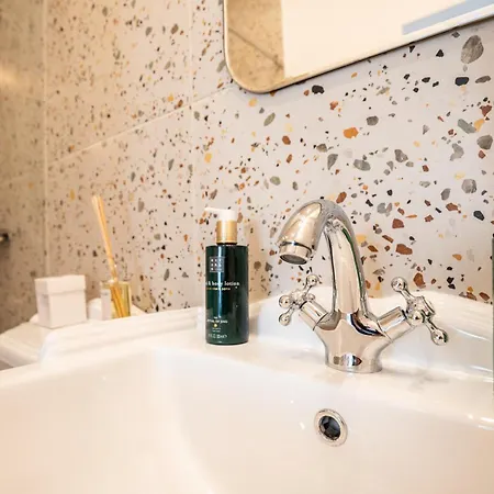 Gasthof Amalia Boutique & - By @ Rita's Place